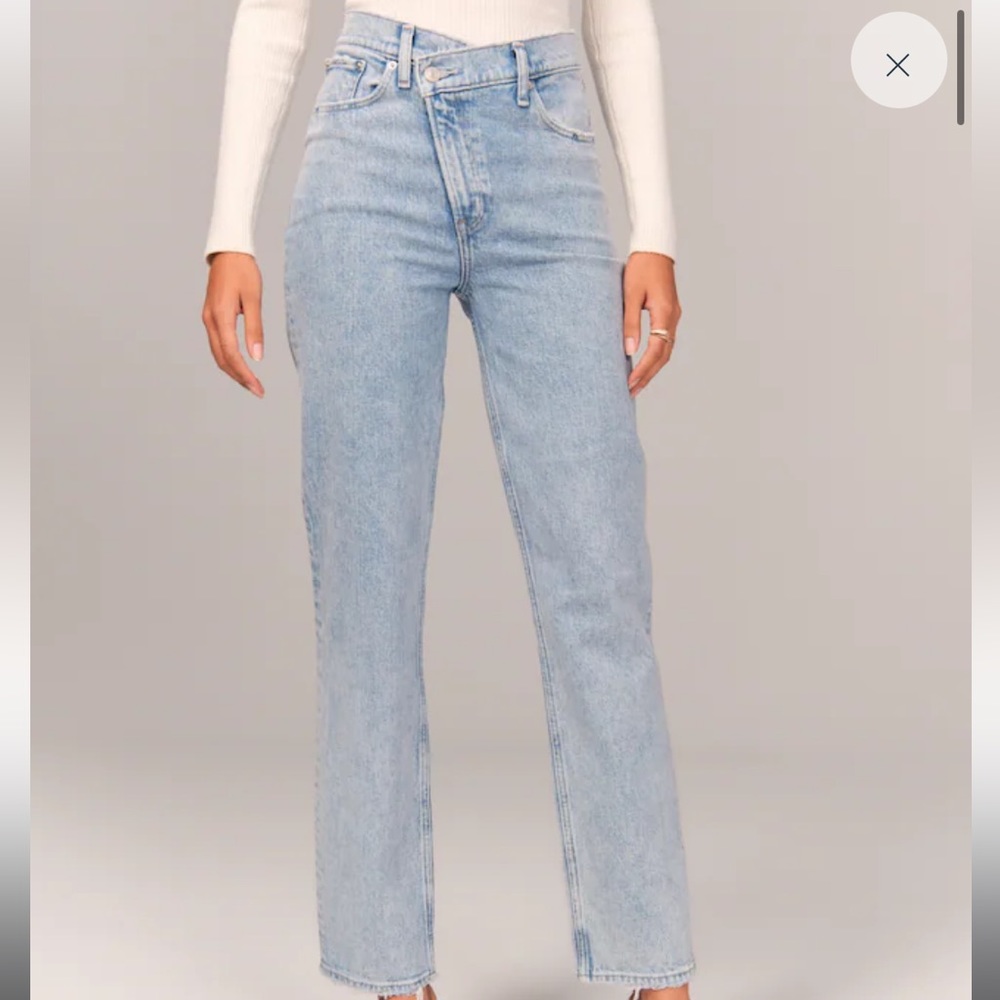 Ultra High Rise 90s Jean